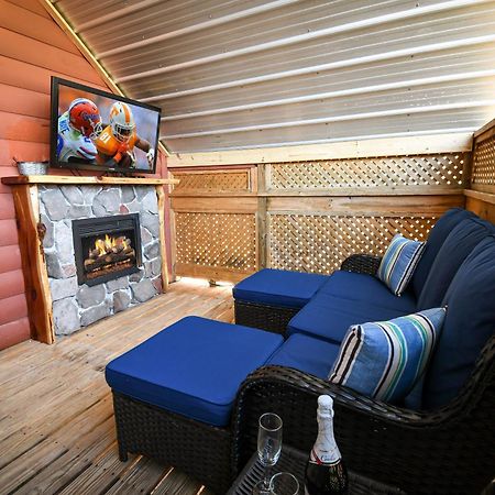 Snuggle Inn Gatlinburg Oda fotoğraf